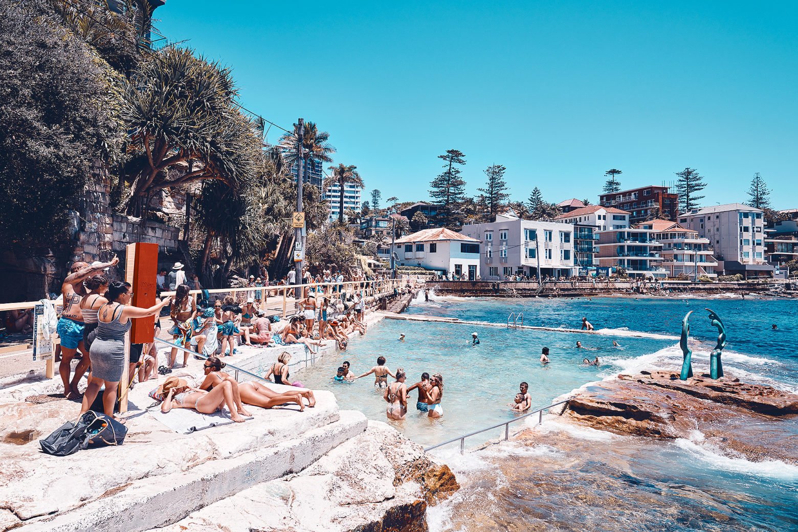 페어리 바워 풀 (Fairy Bower Pool)과 주변 바위